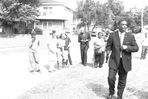 Mayor Bland visits residents at East End Community meeting